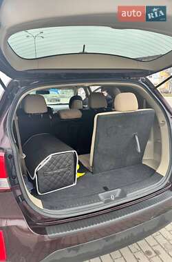 Внедорожник / Кроссовер Kia Sorento 2014 в 