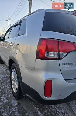 Внедорожник / Кроссовер Kia Sorento 2013 в Запорожье