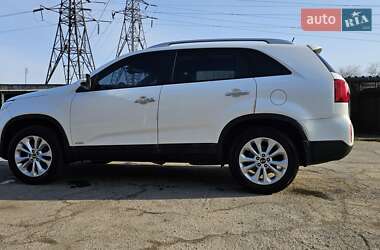 Внедорожник / Кроссовер Kia Sorento 2012 в 