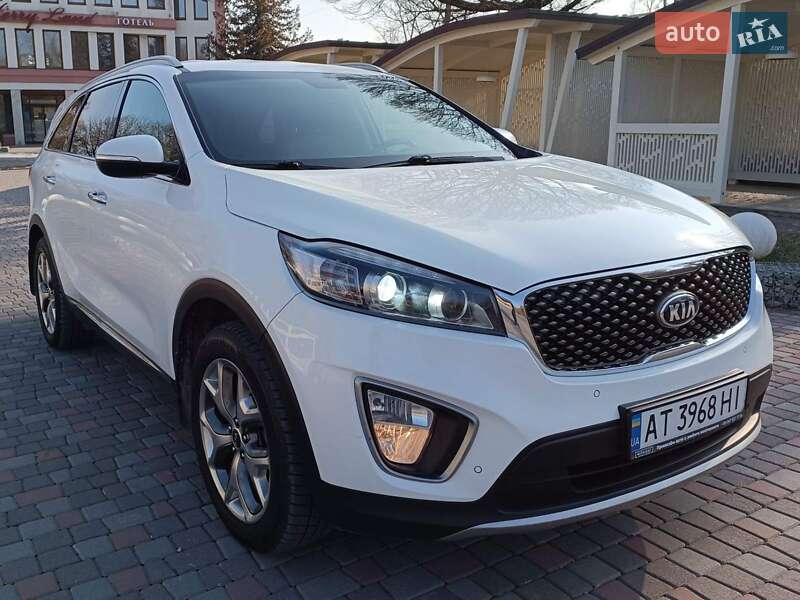 Позашляховик / Кросовер Kia Sorento 2017 в Городенці