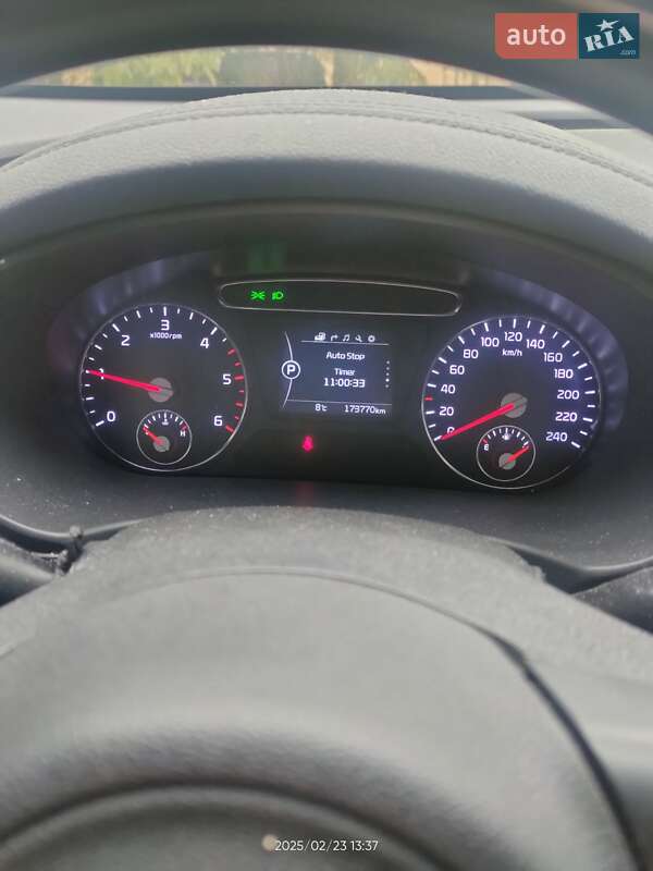 Внедорожник / Кроссовер Kia Sorento 2016 в Николаеве