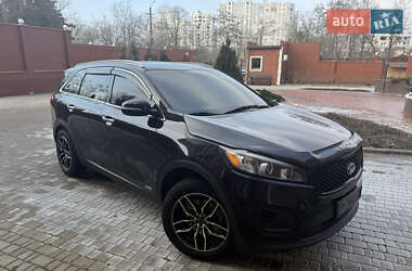 Внедорожник / Кроссовер Kia Sorento 2015 в Одессе