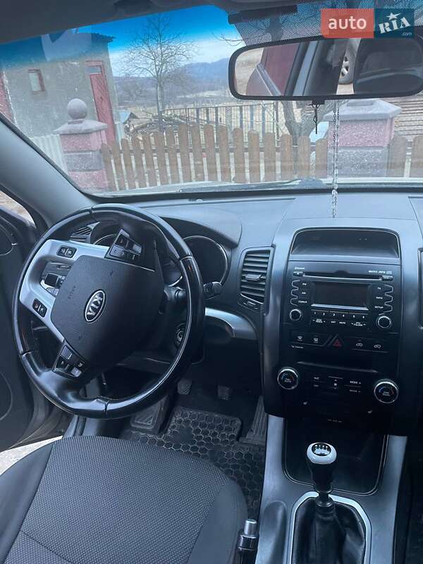 Позашляховик / Кросовер Kia Sorento 2012 в Стрию