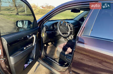 Внедорожник / Кроссовер Kia Sorento 2010 в 