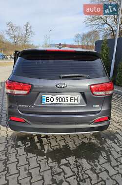 Позашляховик / Кросовер Kia Sorento 2015 в Тернополі
