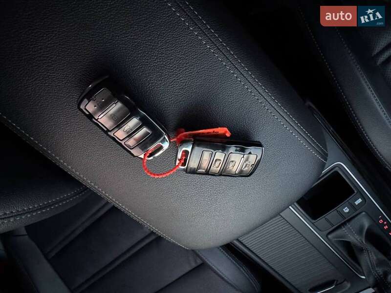 Внедорожник / Кроссовер Kia Sorento 2019 в Киеве