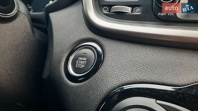 Внедорожник / Кроссовер Kia Sorento 2015 в Киеве фото 33 Внедорожник / Кроссовер Kia Sorento 2015 в Киеве