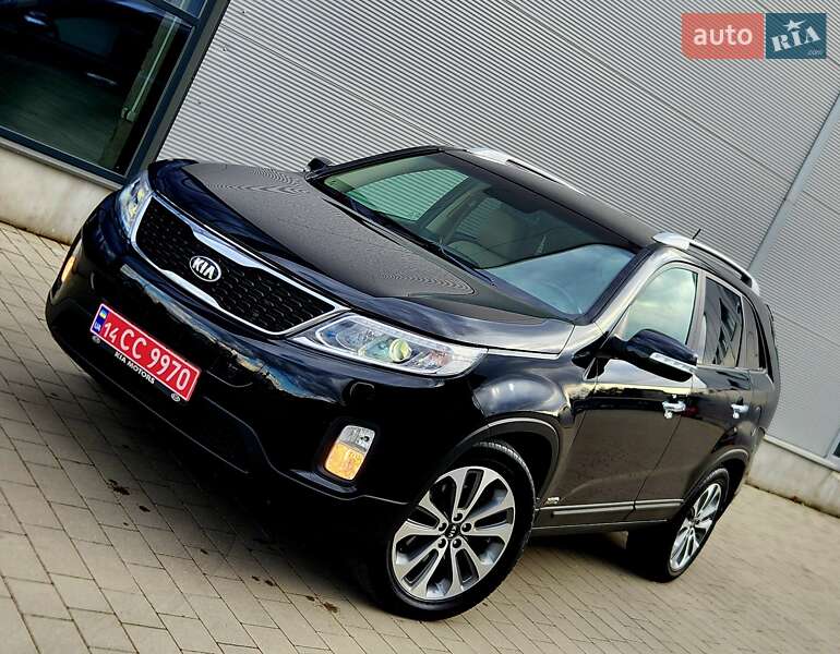 Позашляховик / Кросовер Kia Sorento 2015 в Івано-Франківську