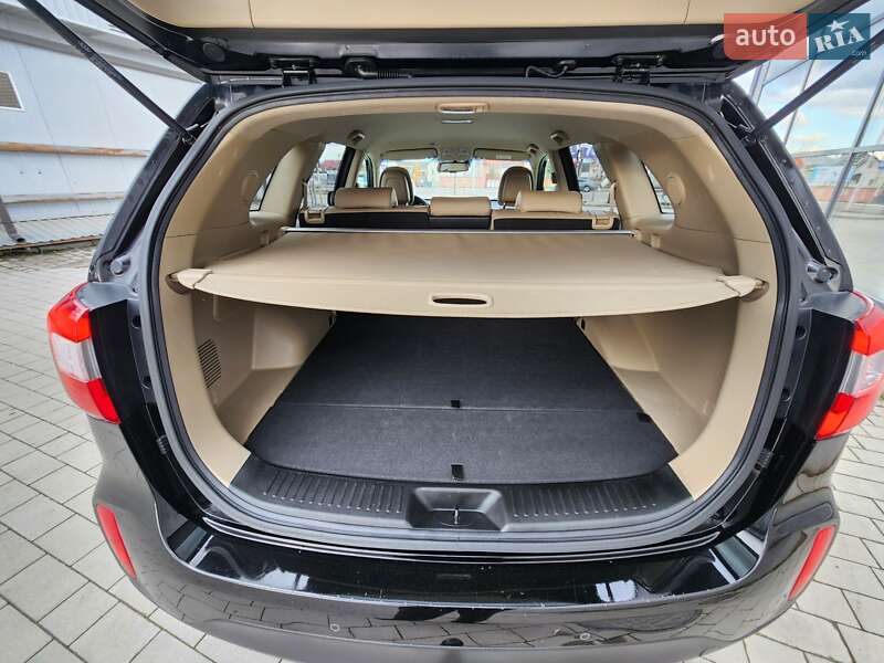 Позашляховик / Кросовер Kia Sorento 2015 в Івано-Франківську