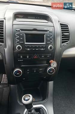 Внедорожник / Кроссовер Kia Sorento 2009 в 