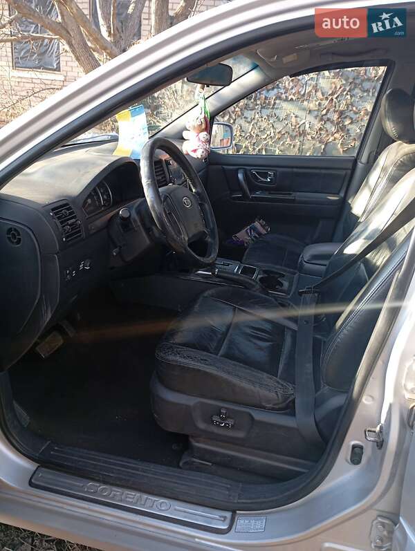 Позашляховик / Кросовер Kia Sorento 2007 в Слов'янську