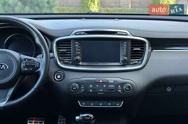 Внедорожник / Кроссовер Kia Sorento 2015 в 