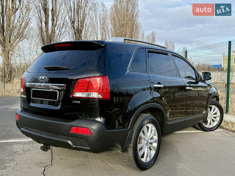 Позашляховик / Кросовер Kia Sorento 2011 в Києві