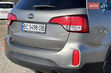 Внедорожник / Кроссовер Kia Sorento 2013 в 