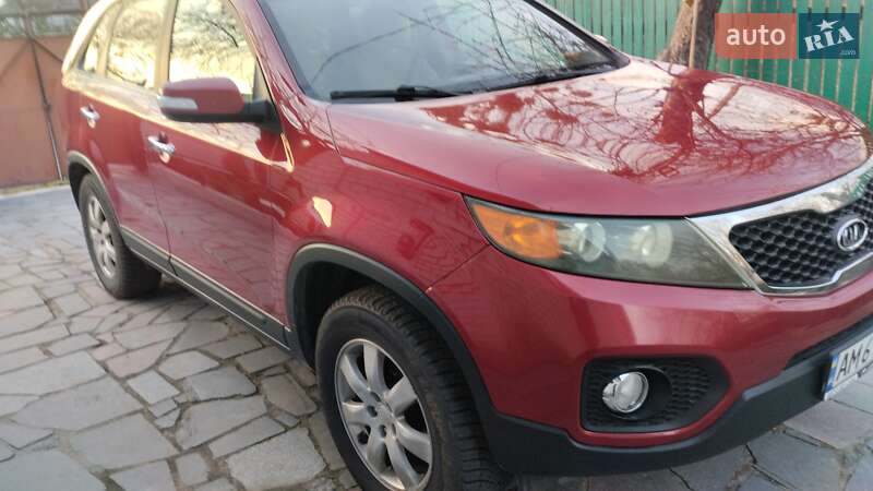 Внедорожник / Кроссовер Kia Sorento 2010 в Киеве фото 58 Внедорожник / Кроссовер Kia Sorento 2010 в Киеве