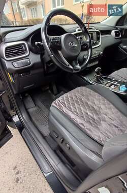 Внедорожник / Кроссовер Kia Sorento 2015 в 