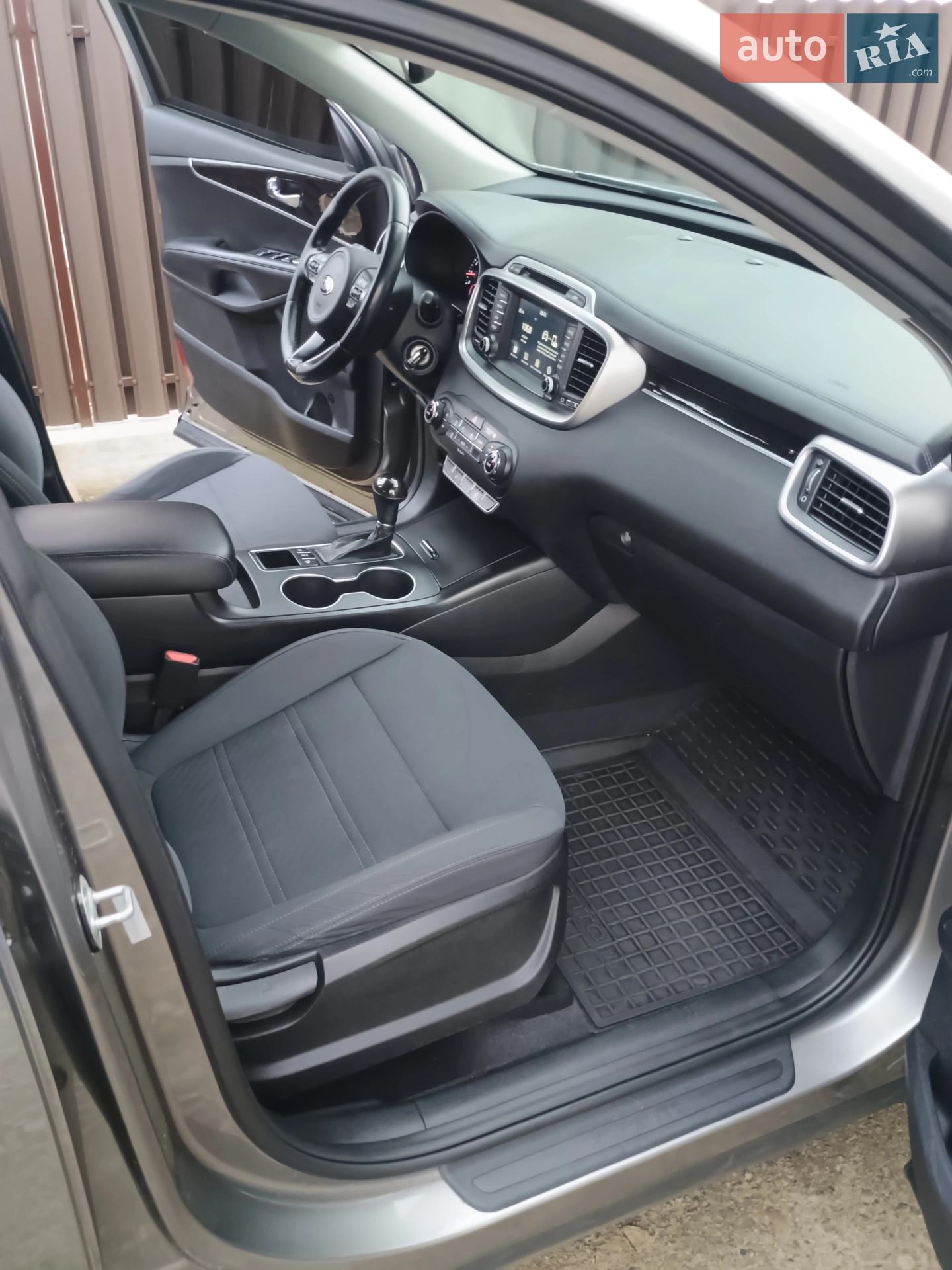 2017 Kia Sorento - мініатюра 8