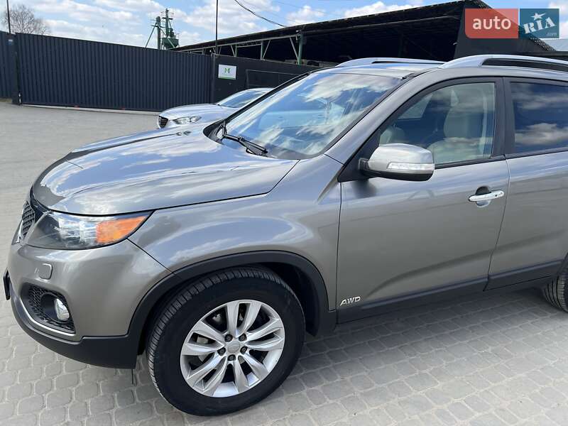 Внедорожник / Кроссовер Kia Sorento 2011 в Белогорье