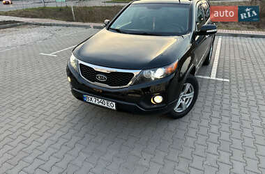 Позашляховик / Кросовер Kia Sorento 2012 в 