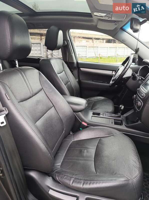 Внедорожник / Кроссовер Kia Sorento 2012 в Луцке