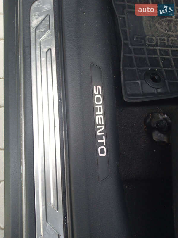 Внедорожник / Кроссовер Kia Sorento 2011 в Самборе фото 15 Внедорожник / Кроссовер Kia Sorento 2011 в Самборе