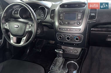 Позашляховик / Кросовер Kia Sorento 2015 в Одесі