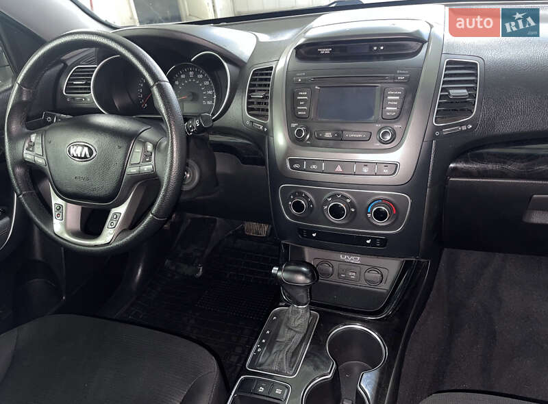 Позашляховик / Кросовер Kia Sorento 2015 в Одесі