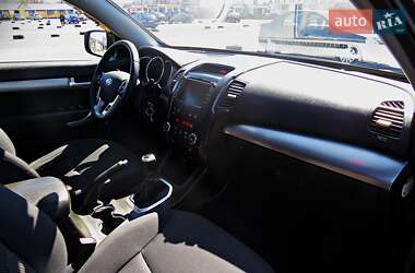 Внедорожник / Кроссовер Kia Sorento 2012 в 