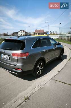 Внедорожник / Кроссовер Kia Sorento 2016 в 
