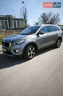 Внедорожник / Кроссовер Kia Sorento 2016 в 