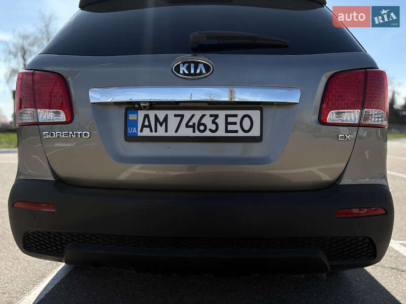 Позашляховик / Кросовер Kia Sorento 2012 в Житомирі