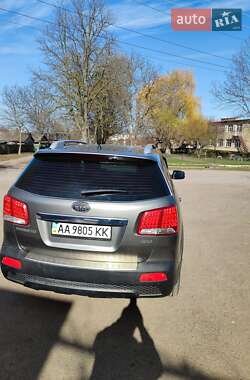 Внедорожник / Кроссовер Kia Sorento 2012 в 