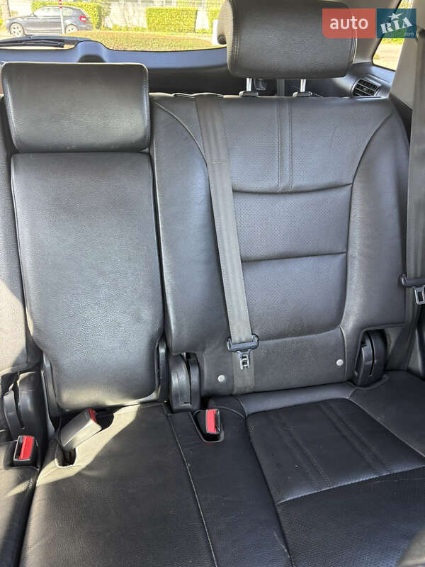 Позашляховик / Кросовер Kia Sorento 2014 в Івано-Франківську