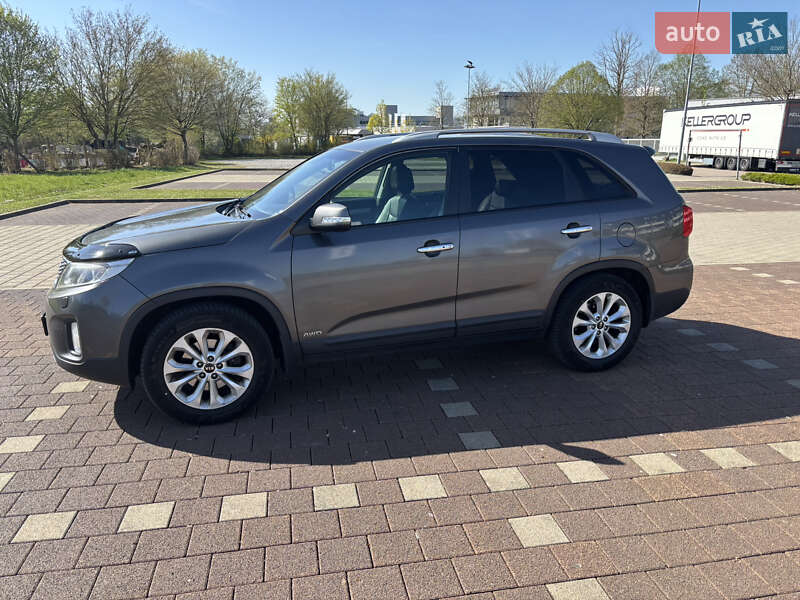 Позашляховик / Кросовер Kia Sorento 2014 в Івано-Франківську
