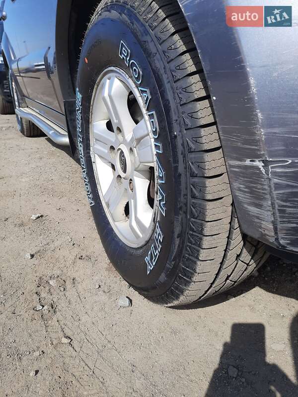 Внедорожник / Кроссовер Kia Sorento 2005 в Киеве