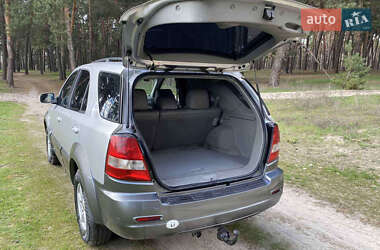 Позашляховик / Кросовер Kia Sorento 2005 в 