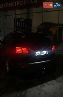 Внедорожник / Кроссовер Kia Sorento 2010 в 