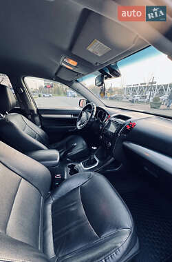 Внедорожник / Кроссовер Kia Sorento 2012 в 