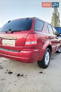 Позашляховик / Кросовер Kia Sorento 2004 в 