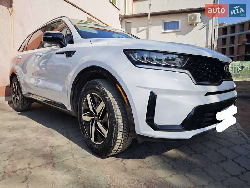Внедорожник / Кроссовер Kia Sorento 2021 в 