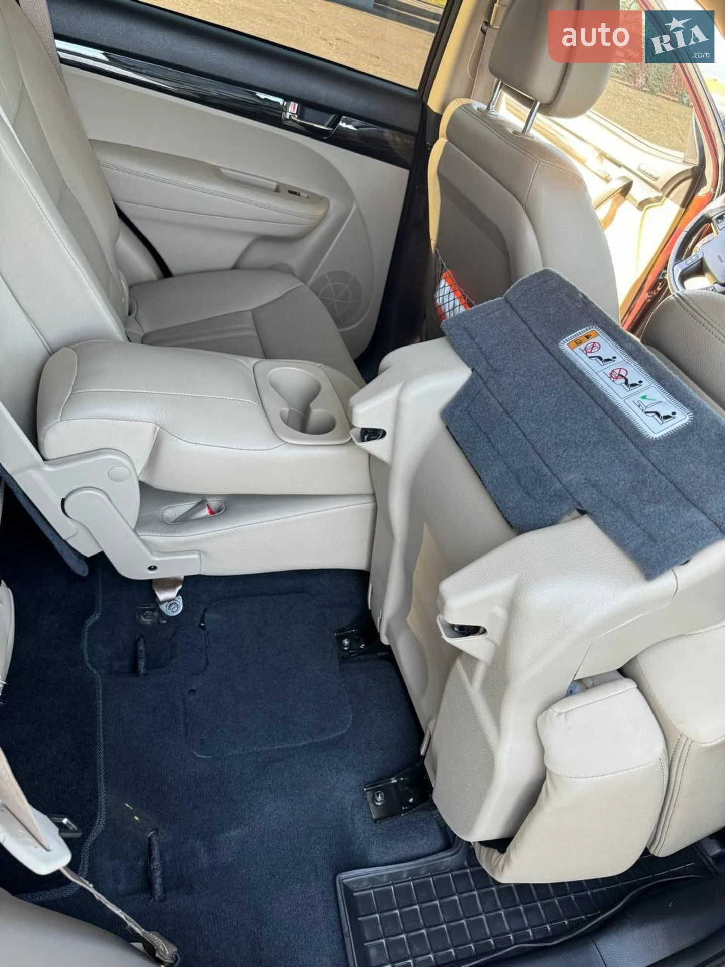 2011 Kia Sorento - мініатюра 22