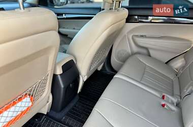Внедорожник / Кроссовер Kia Sorento 2011 в 