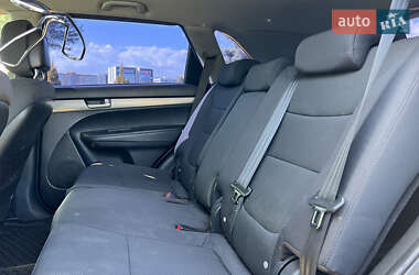 Внедорожник / Кроссовер Kia Sorento 2011 в 