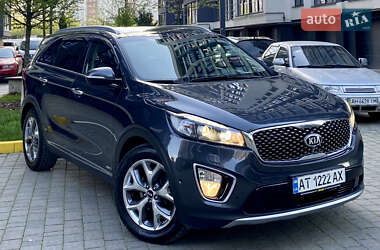 Позашляховик / Кросовер Kia Sorento 2015 в 