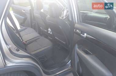 Позашляховик / Кросовер Kia Sorento 2014 в 