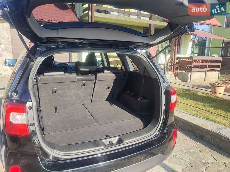 Внедорожник / Кроссовер Kia Sorento 2013 в Черновцах
