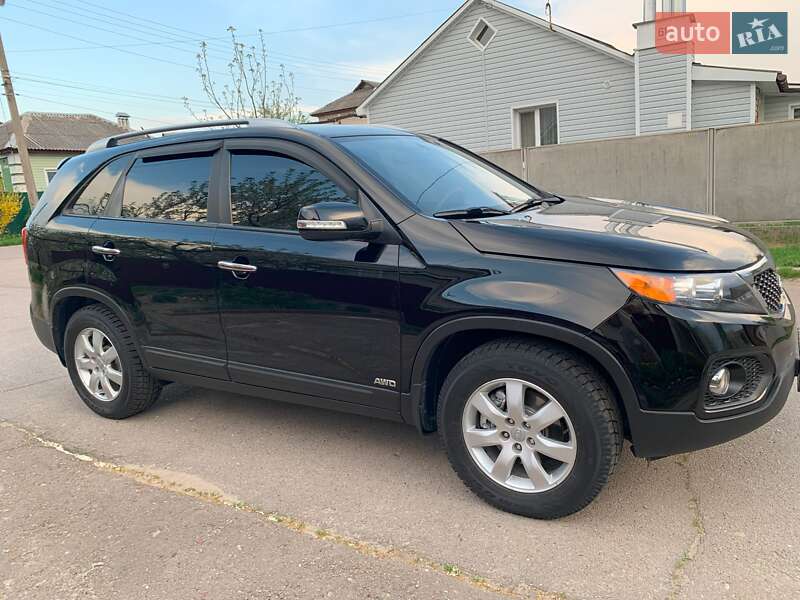 Позашляховик / Кросовер Kia Sorento 2011 в Чернігові