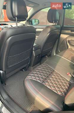 Внедорожник / Кроссовер Kia Sorento 2011 в 