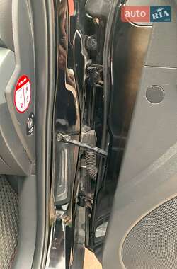 Внедорожник / Кроссовер Kia Sorento 2011 в 
