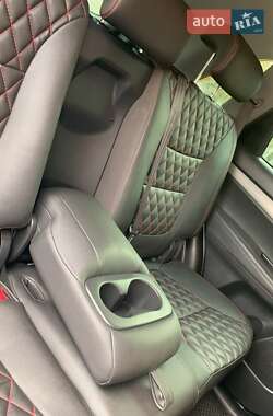 Внедорожник / Кроссовер Kia Sorento 2011 в 